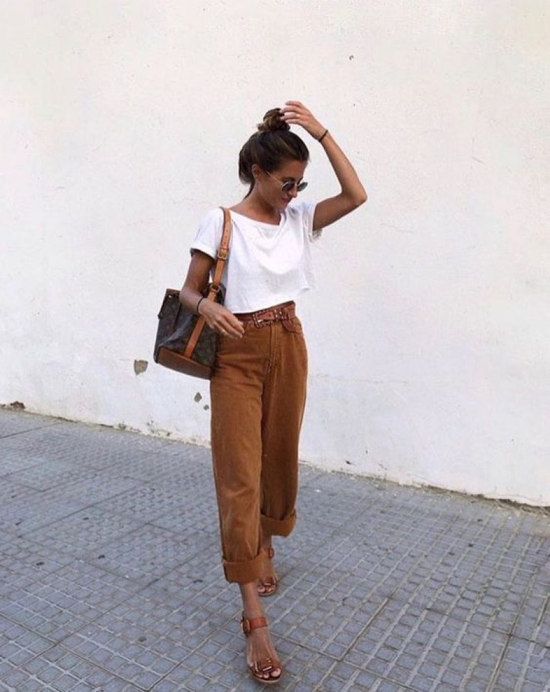 look pantalon marron femme