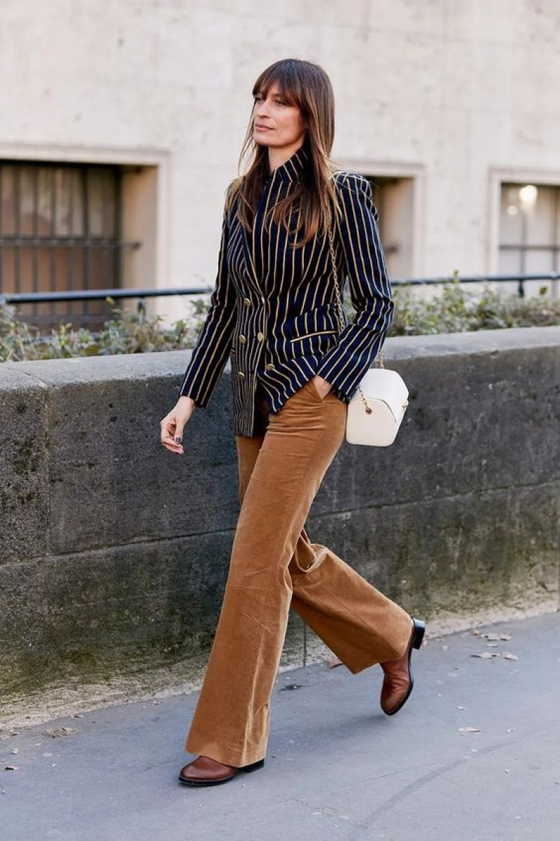 What To Wear With Brown Corduroy Pants