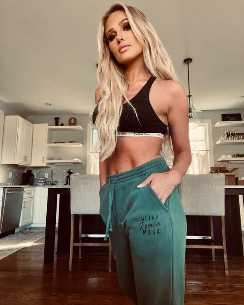 Tomi Lahren sexy outfits
