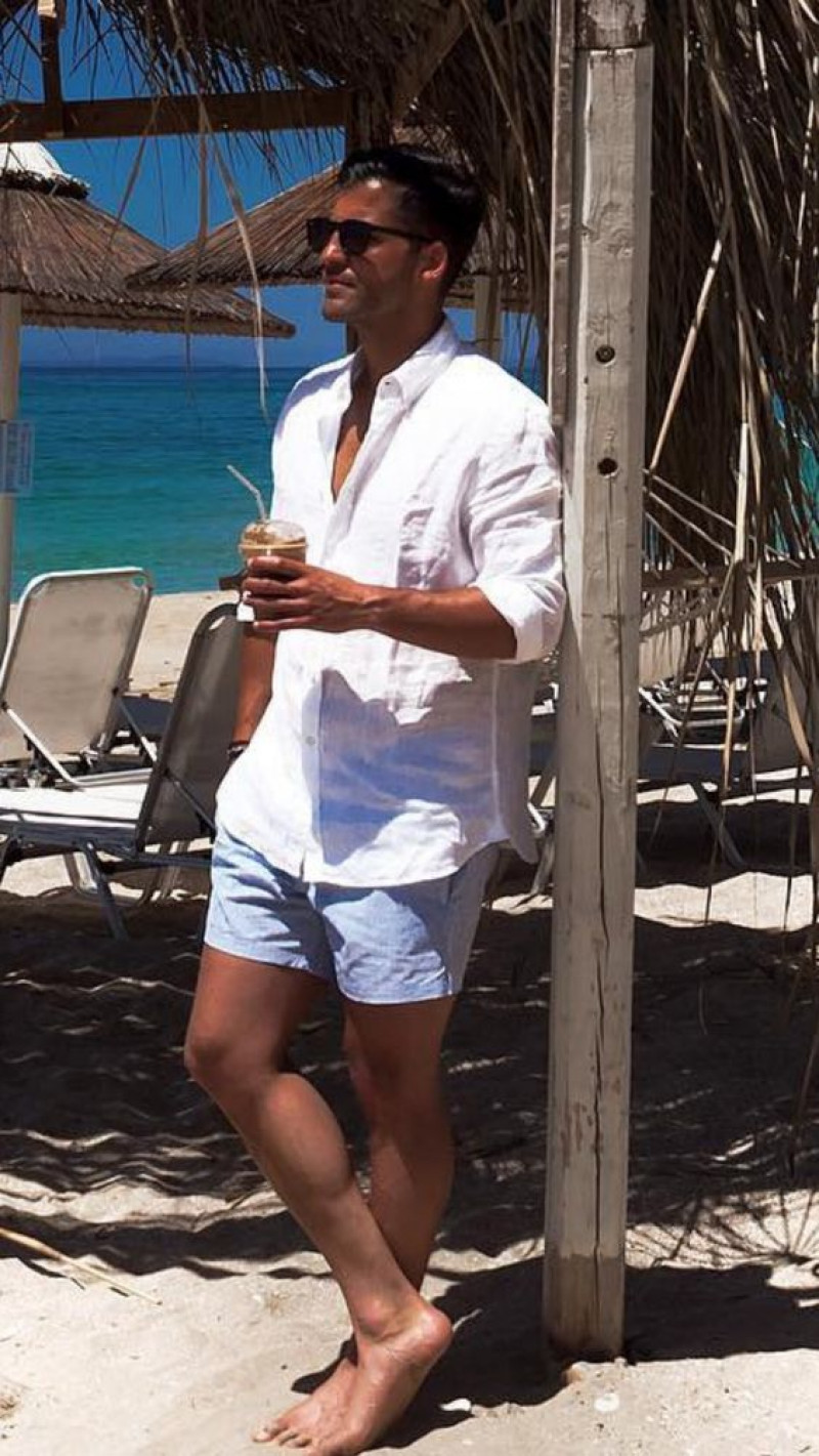 summer outfit men beach, beach fashion, men's shorts, white shirt, white denim short